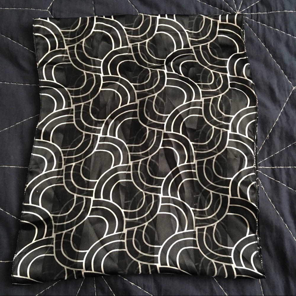 Black and White Sheer Scarf